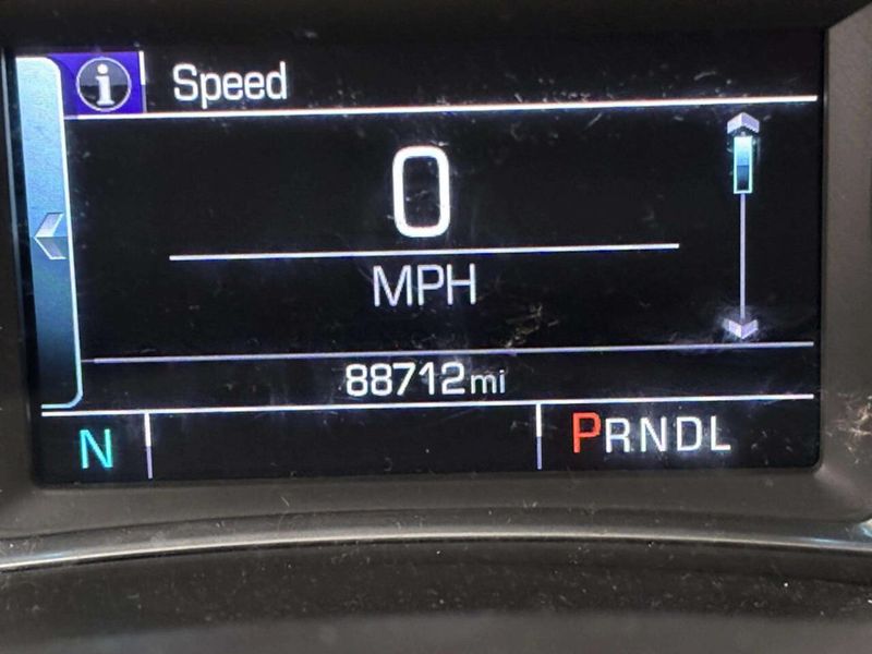 2017 Chevrolet Malibu 4dr Sedan LT w/1LT - 22960694 - 35