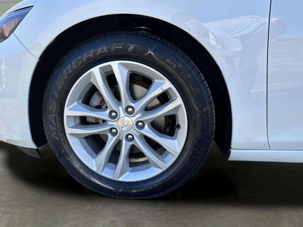 2017 Chevrolet Malibu 4dr Sedan LT w/1LT - 22989537 - 34