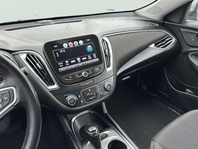 2017 Chevrolet Malibu 4dr Sedan LT w/1LT - 22995197 - 28