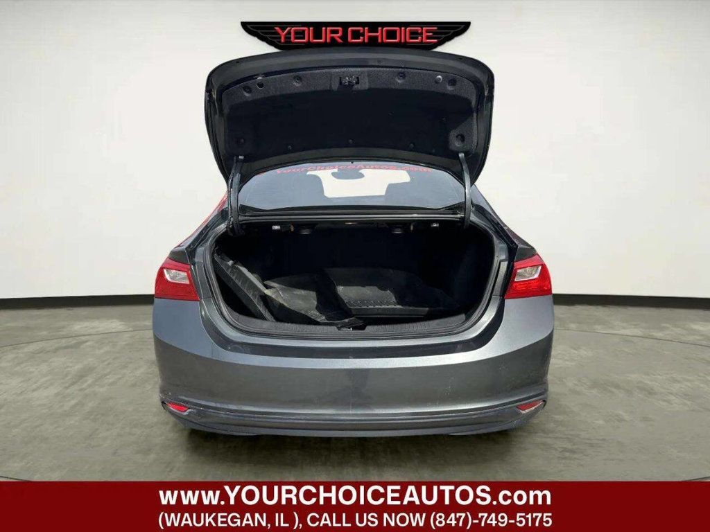 2017 Chevrolet Malibu 4dr Sedan LT w/1LT - 23003906 - 13