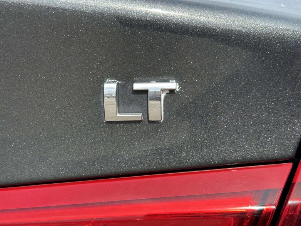 2017 Chevrolet Malibu 4dr Sedan LT w/1LT - 23003906 - 35