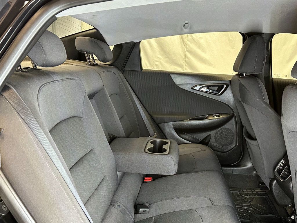 2017 Chevrolet Malibu 4dr Sedan LT w/1LT - 23079564 - 35