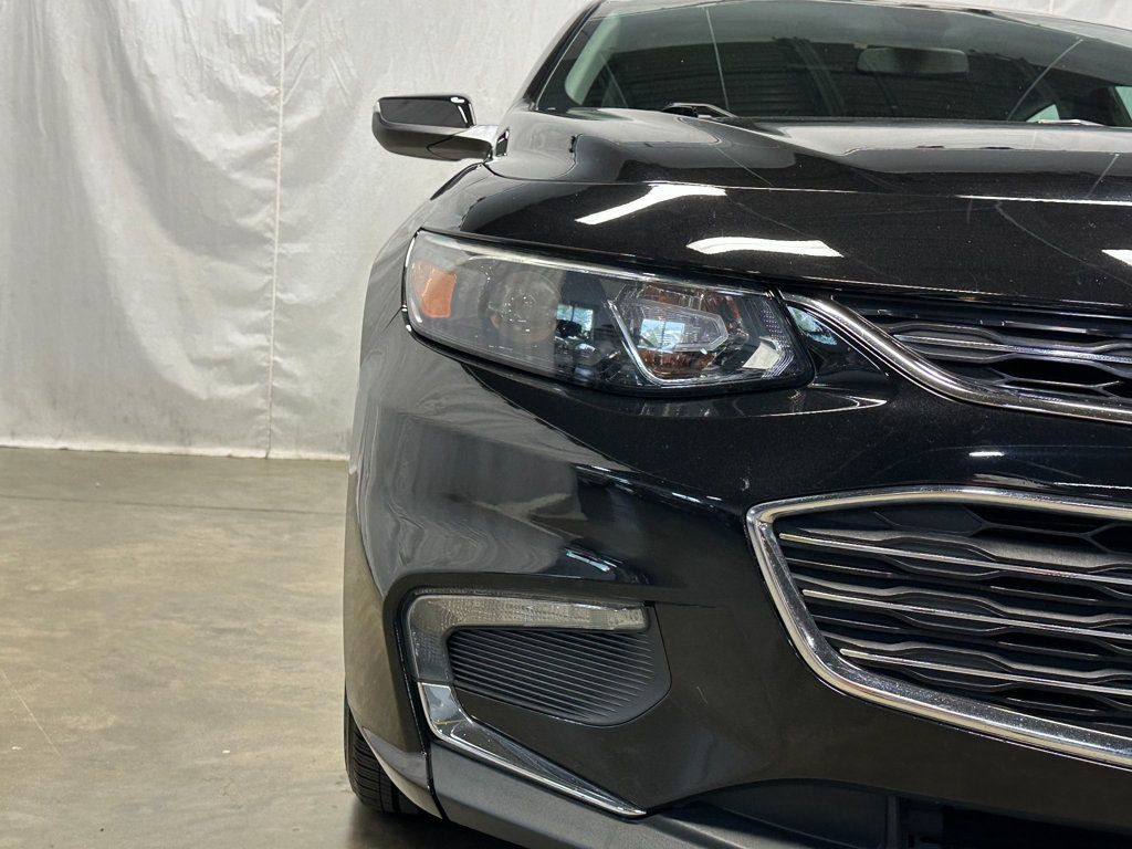 2017 Chevrolet Malibu 4dr Sedan LT w/1LT - 23079564 - 5