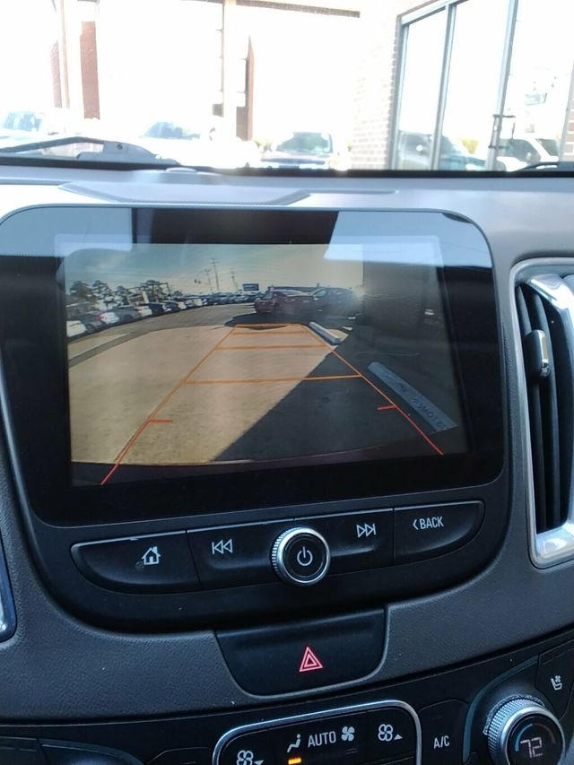 2017 Chevrolet Malibu 4dr Sedan Premier w/2LZ - 22986408 - 16