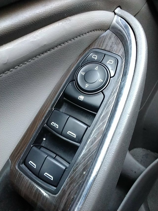 2017 Chevrolet Malibu 4dr Sedan Premier w/2LZ - 22986408 - 21