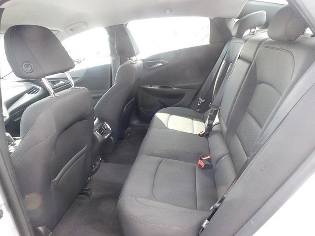 2017 Chevrolet Malibu 4d Sedan LT - 22865054 - 10