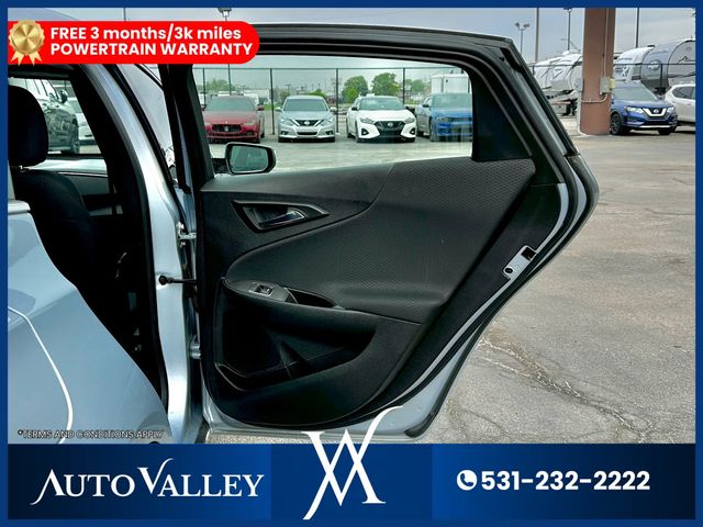 2017 Chevrolet Malibu LT Sedan 4D - 22938992 - 22