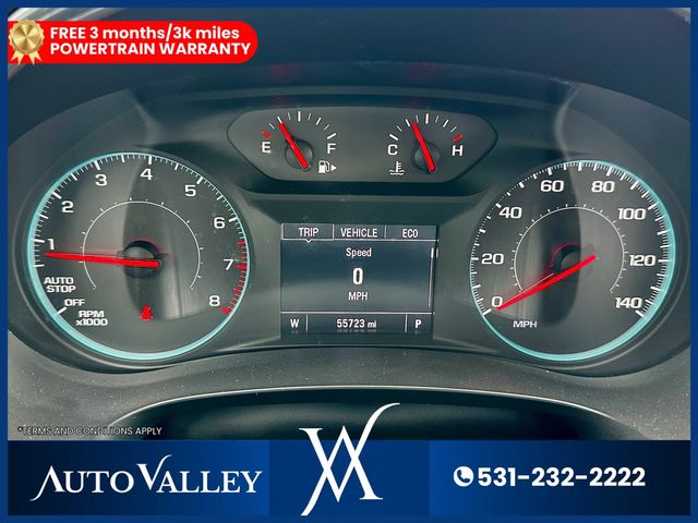 2017 Chevrolet Malibu LT Sedan 4D - 22938992 - 29