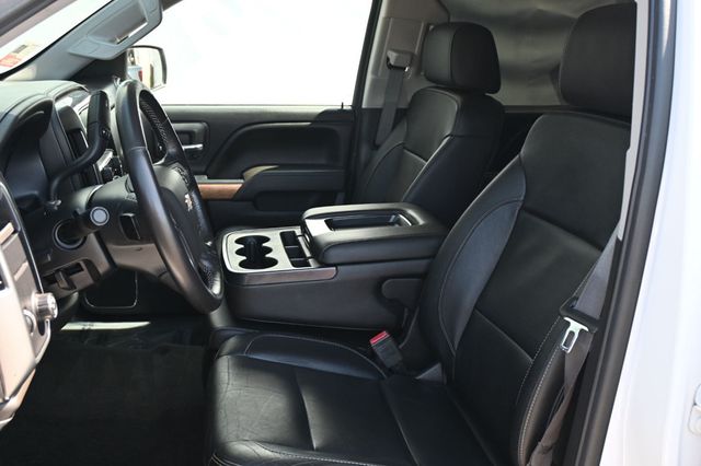 2017 Chevrolet Silverado 1500 17" METHOD Wheels 35" IRONMAN M/T-X Tires  - 22842954 - 11