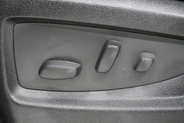 2017 Chevrolet Silverado 1500 2WD Crew Cab 143.5" LT w/1LT - 22950882 - 13