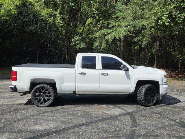 2017 Chevrolet Silverado 1500 2WD Double Cab 143.5" Custom - 23056519 - 24