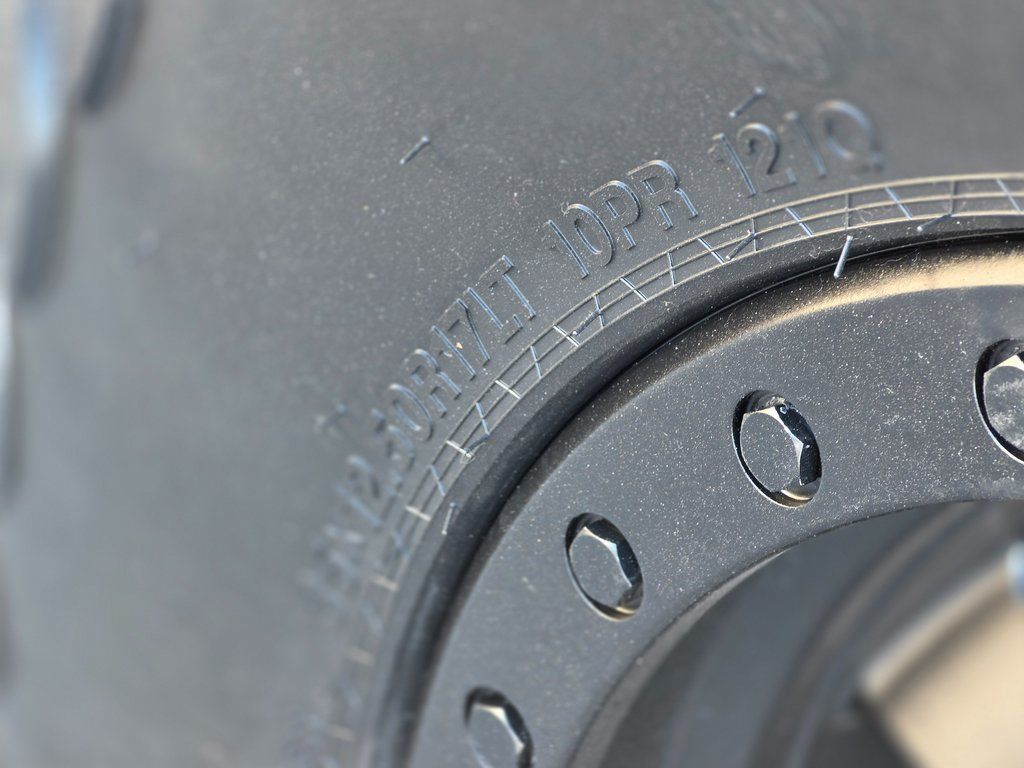 2017 Chevrolet Silverado 1500 2WD Double Cab 143.5" LT w/1LT - 22991923 - 9