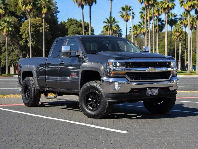 2017 Chevrolet Silverado 1500 2WD Double Cab 143.5" LT w/1LT - 22991923 - 1