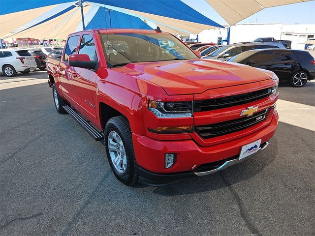 2017 Chevrolet Silverado 1500 4WD Crew Cab 143.5" LT w/1LT - 22613799 - 5