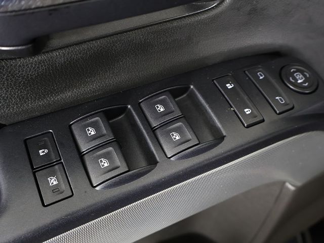 2017 Chevrolet Silverado 1500 4WD Crew Cab 143.5" LT w/1LT - 22941239 - 32