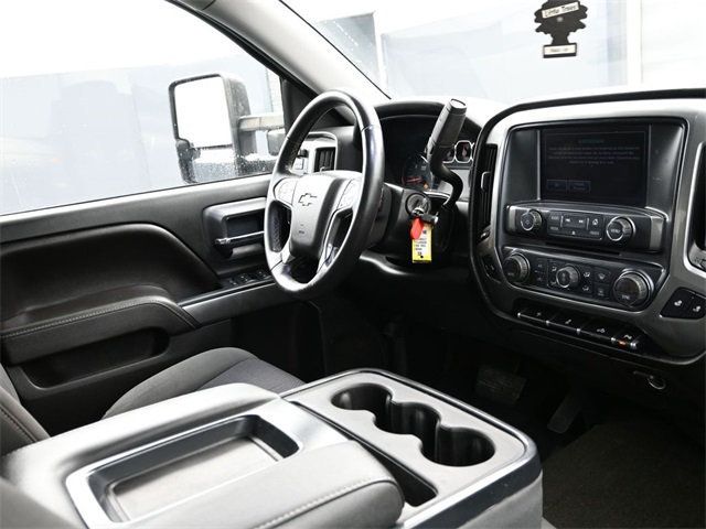 2017 Chevrolet Silverado 1500 4WD Crew Cab 143.5" LT w/1LT - 22943497 - 16