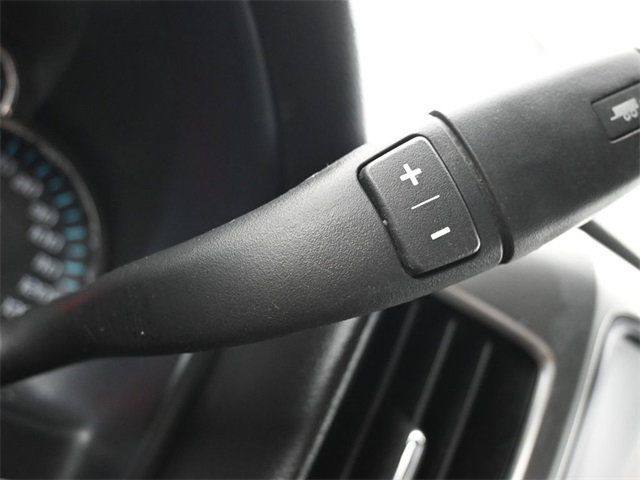 2017 Chevrolet Silverado 1500 4WD Crew Cab 143.5" LT w/1LT - 22943497 - 22