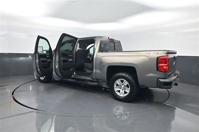 2017 Chevrolet Silverado 1500 4WD Crew Cab 143.5" LT w/1LT - 22943497 - 32