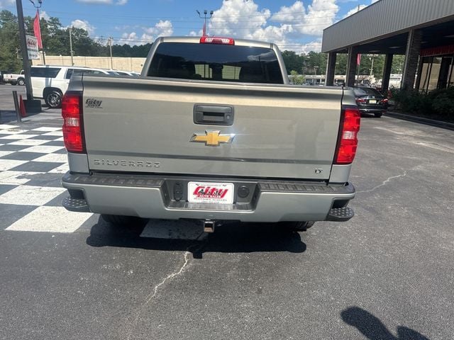 2017 Chevrolet Silverado 1500 4WD Crew Cab 143.5" LT w/1LT - 22605696 - 3