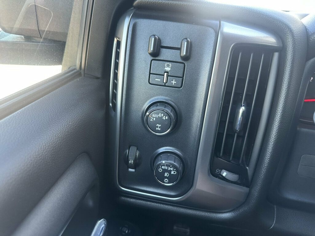 2017 Chevrolet Silverado 1500 4WD Crew Cab 143.5" LT w/1LT - 23078159 - 13