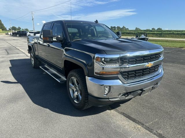 2017 Chevrolet Silverado 1500 4WD Crew Cab 143.5" LT w/1LT - 23078159 - 6