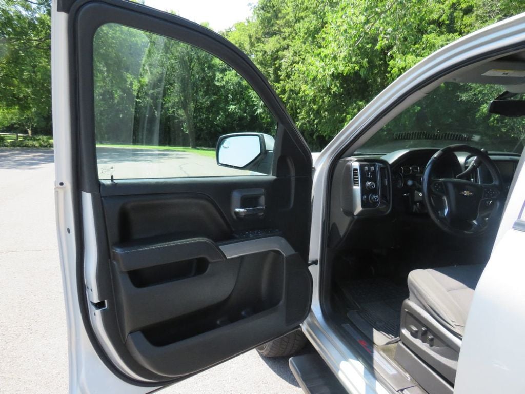 2017 Chevrolet Silverado 1500 4WD Crew Cab 143.5" LT w/1LT - 20933697 - 6