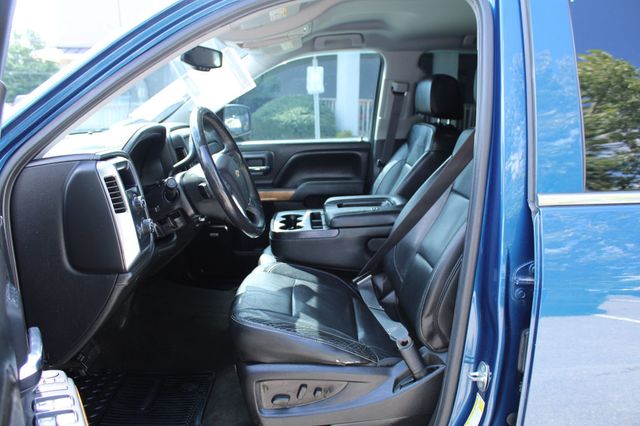 2017 Chevrolet Silverado 1500 4WD Crew Cab 143.5" LTZ w/1LZ - 23066976 - 12