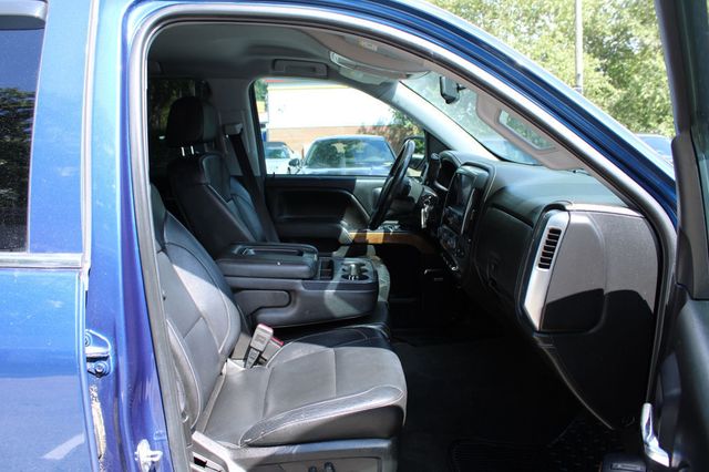 2017 Chevrolet Silverado 1500 4WD Crew Cab 143.5" LTZ w/1LZ - 23066976 - 26