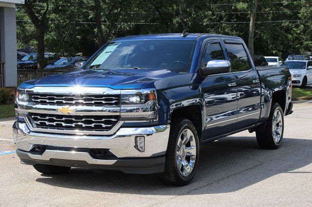 2017 Chevrolet Silverado 1500 4WD Crew Cab 143.5" LTZ w/1LZ - 23066976 - 2