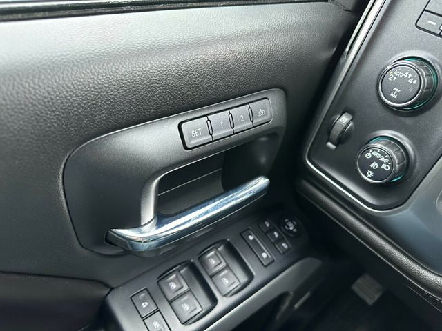 2017 Chevrolet Silverado 1500 4WD Crew Cab LTZ Z71 w/1LZ - 22968460 - 14