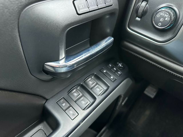 2017 Chevrolet Silverado 1500 4WD Crew Cab LTZ Z71 w/1LZ - 22968460 - 15