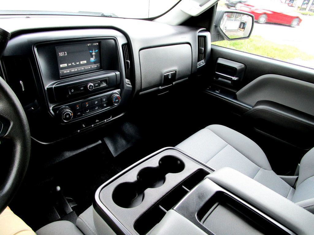 2017 Chevrolet Silverado 1500 4WD Double Cab 143.5" Custom - 23074045 - 19