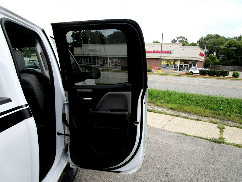 2017 Chevrolet Silverado 1500 4WD Double Cab 143.5" Custom - 23074045 - 29