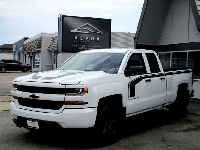 2017 Chevrolet Silverado 1500 4WD Double Cab 143.5" Custom - 23074045 - 3
