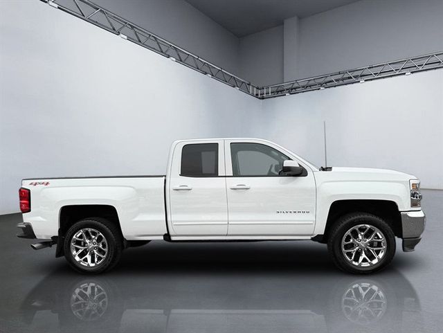 2017 Chevrolet Silverado 1500 4WD Double Cab 143.5" LT w/1LT - 22962090 - 2