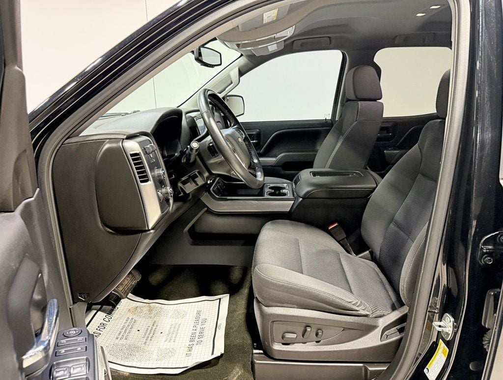 2017 Chevrolet Silverado 1500 4WD Double Cab 143.5" LT w/1LT - 22957883 - 23