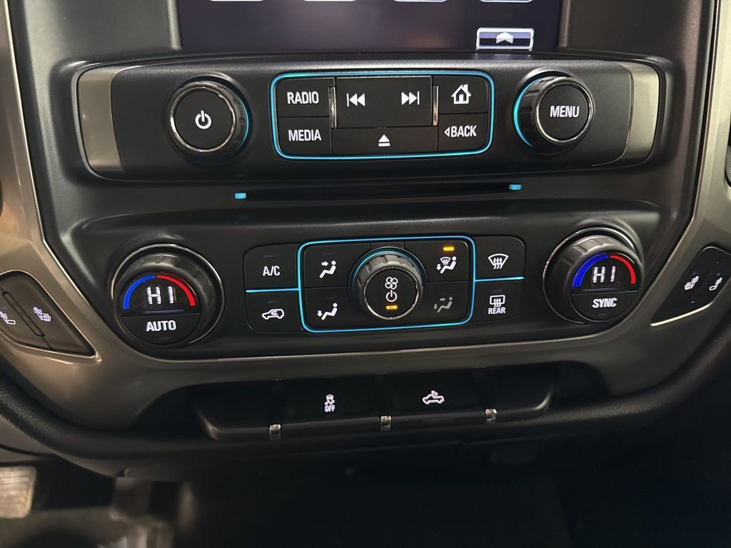 2017 Chevrolet Silverado 1500 4WD Double Cab 143.5" LT w/1LT - 22974679 - 19