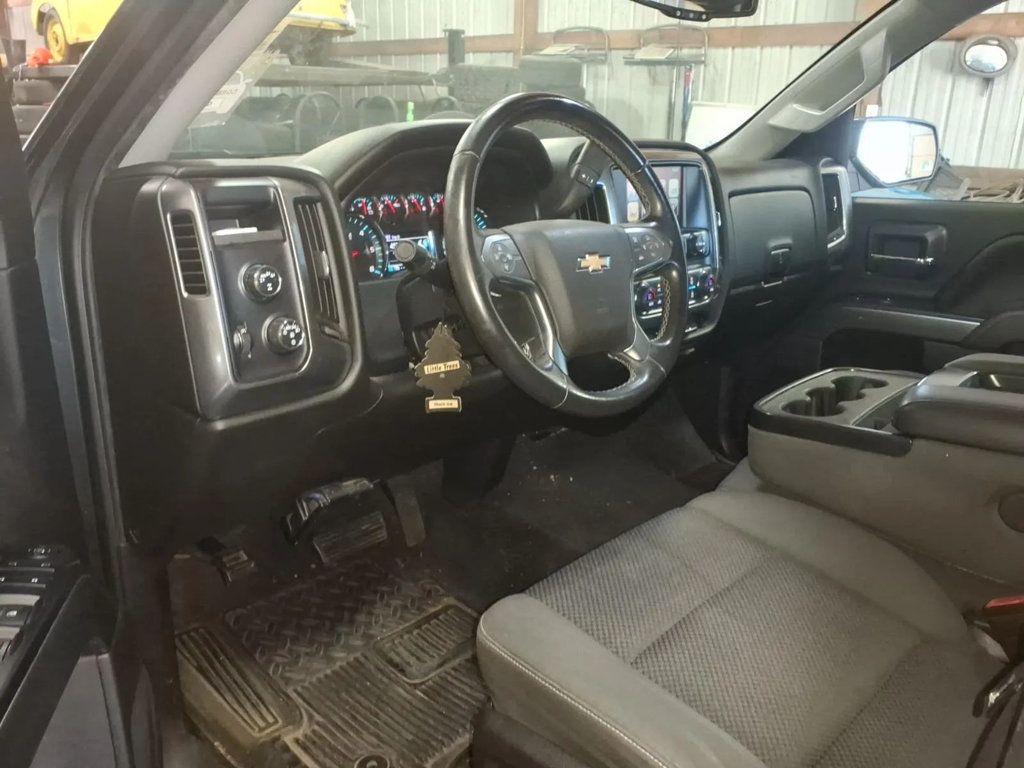 2017 Chevrolet Silverado 1500 4WD Double Cab 143.5" LT w/1LT - 23041562 - 4
