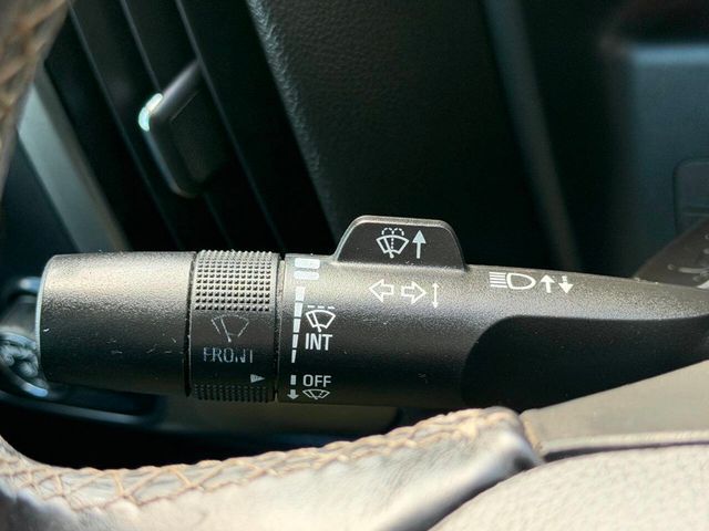 2017 Chevrolet Silverado 1500 4WD Double Cab 143.5" LT w/1LT - 23005207 - 33