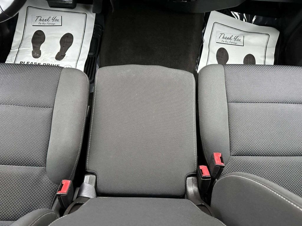 2017 Chevrolet Silverado 1500 4WD Double Cab 143.5" LT w/1LT - 23006799 - 17