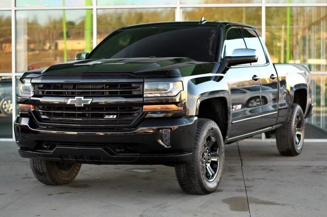 2017 Chevrolet Silverado 1500 4WD Double Cab 143.5" LT w/1LT - 22960663 - 2