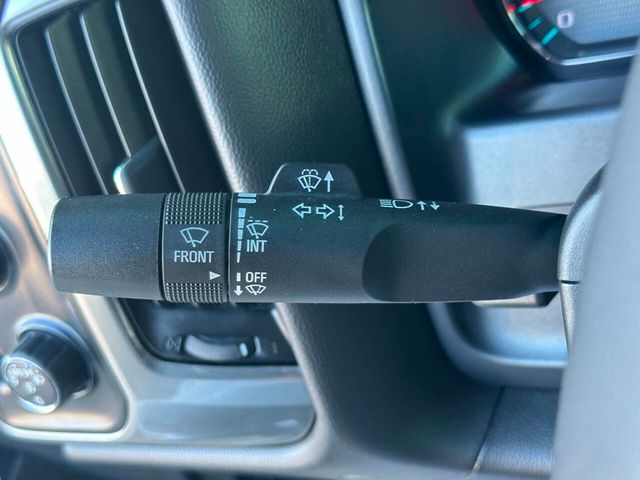 2017 Chevrolet Silverado 1500 4WD Double Cab 143.5" LT w/1LT - 22960663 - 35