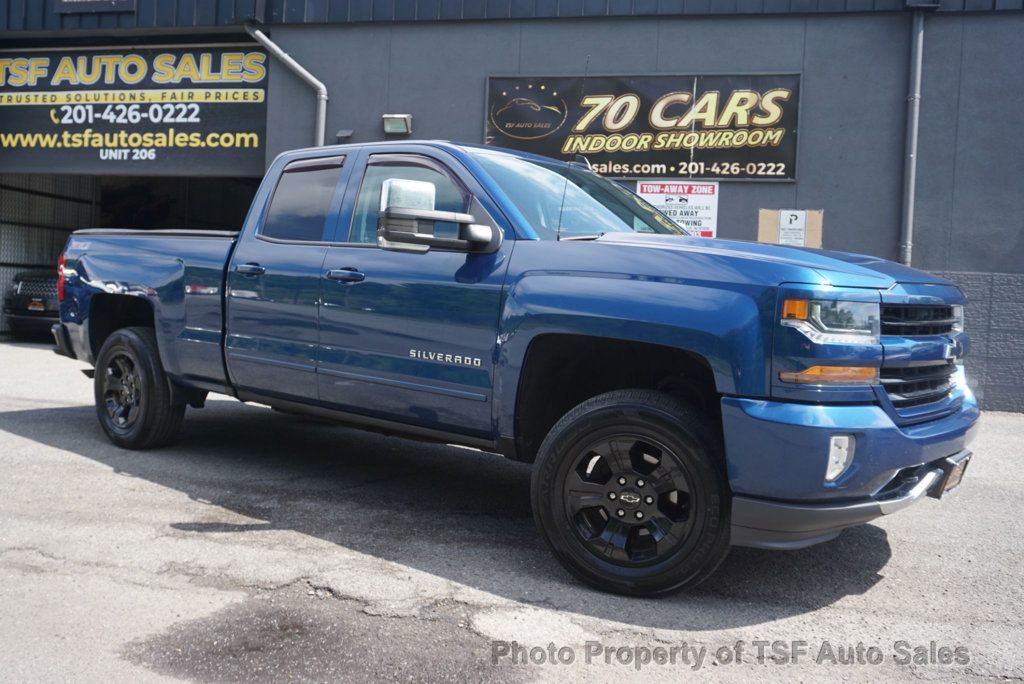 2017 Chevrolet Silverado 1500 4WD Double Cab 143.5" LT w/1LT - 23026482 | Video 1