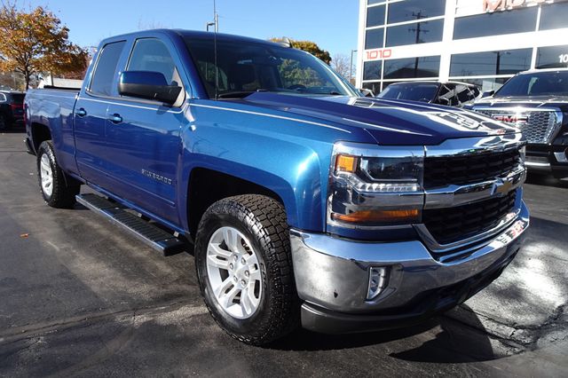 2017 Chevrolet Silverado 1500 4WD Double Cab 143.5" LT w/1LT - 22945611 - 1