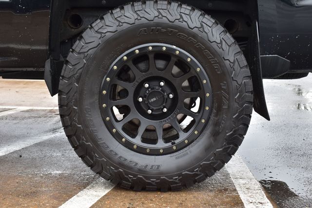 2017 Chevrolet Silverado 1500 4WD Double Cab 143.5" LTZ w/1LZ - 22986087 - 10