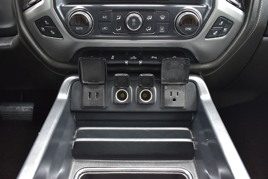 2017 Chevrolet Silverado 1500 4WD Double Cab 143.5" LTZ w/1LZ - 22986087 - 30