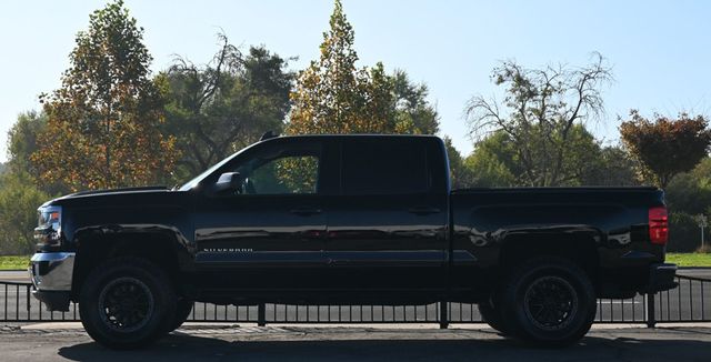 2017 Chevrolet Silverado 1500 Crew Cab LT - 22952787 - 5