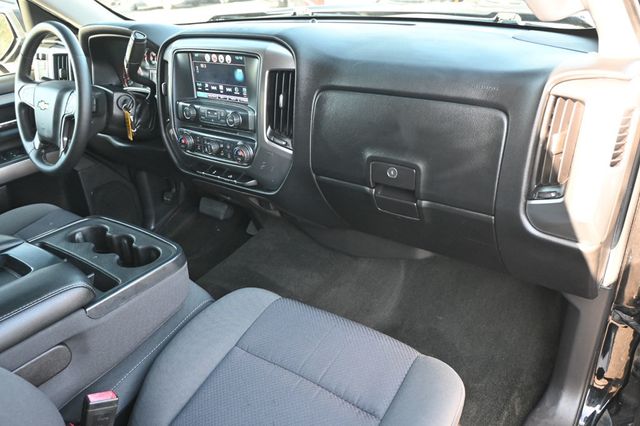 2017 Chevrolet Silverado 1500 Crew Cab LT - 22952787 - 8