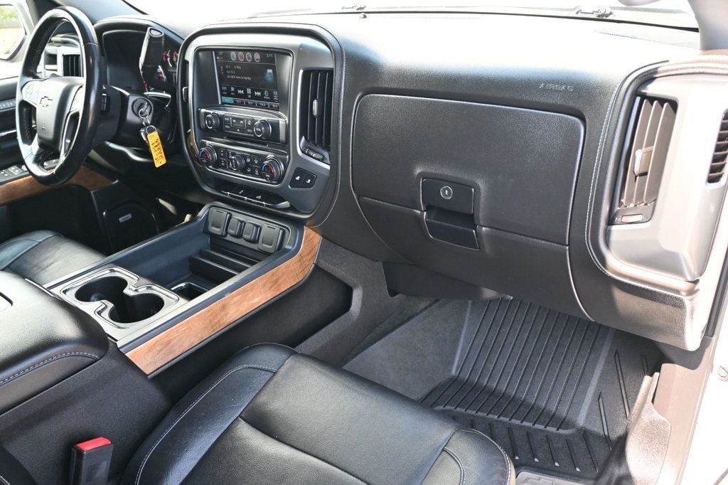 2017 Chevrolet Silverado 1500 LTZ Sport photo 4