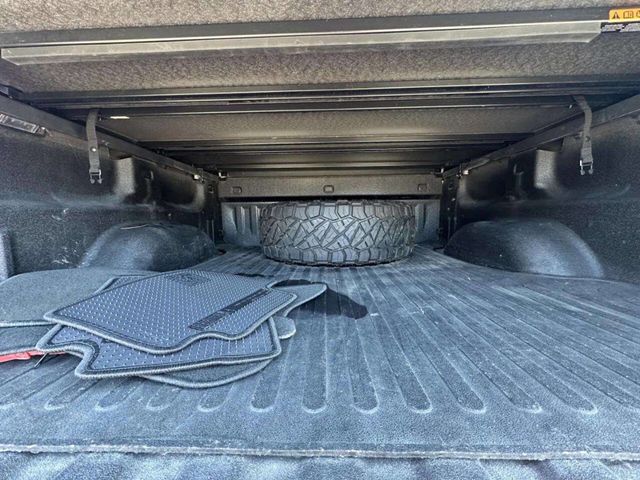 2017 Chevrolet Silverado 1500 High Country 4x4 4dr Crew Cab 5.8 ft. SB - 23010044 - 15